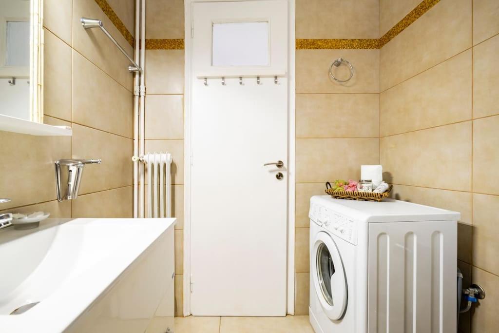 Athens Paradise Cozy 53 Sqm Apartament Near To Metro Extérieur photo